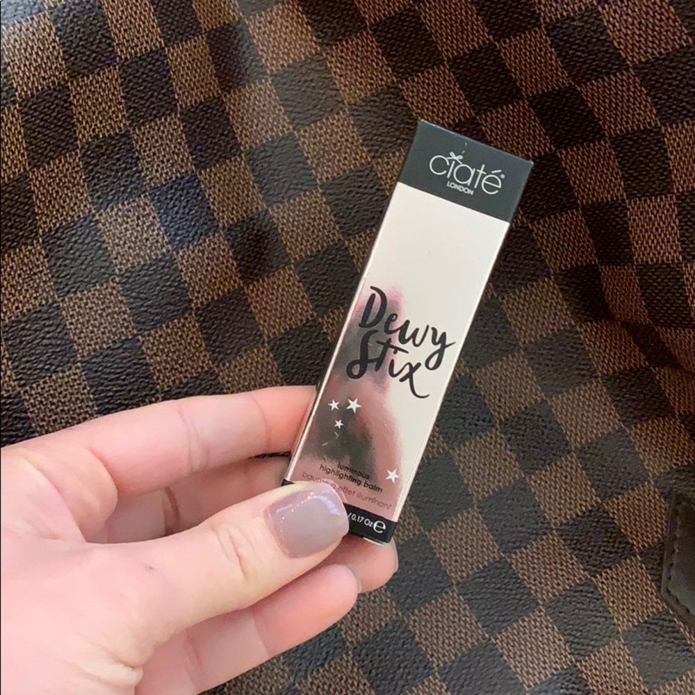 Ciaté Dewy Stix in color Glow